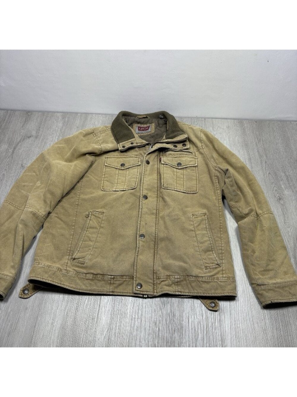 Levi's Trucker Jacket Men's M Tan Lined Quilted Workwear Chore Barn Military
